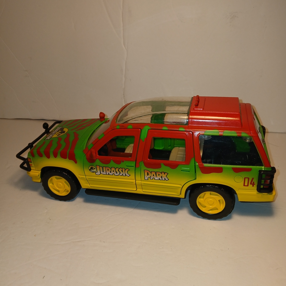 Mattel Jurassic Park Explorer - Green and Yellow